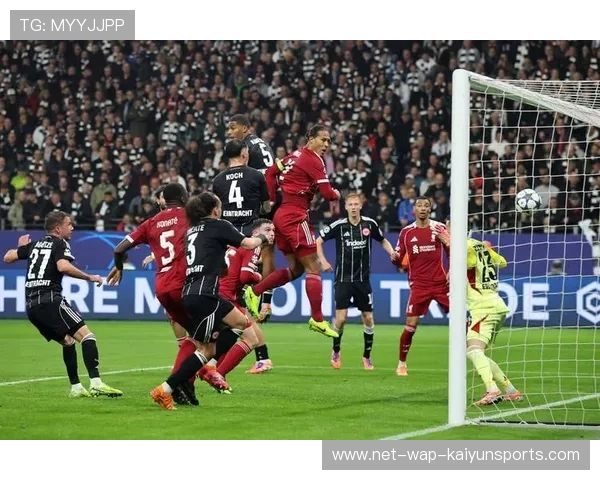 欧冠复仇之路，曼联旧将以优异表现反击昔日恩怨